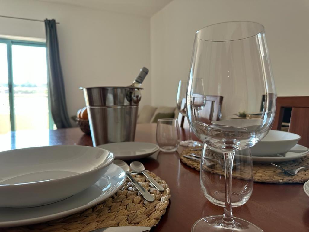Marina De Albufeira T1 Ate 2 Pax Ou T2 Ate 6 Pax Com Piscina E Vista Marina Apartment Екстериор снимка